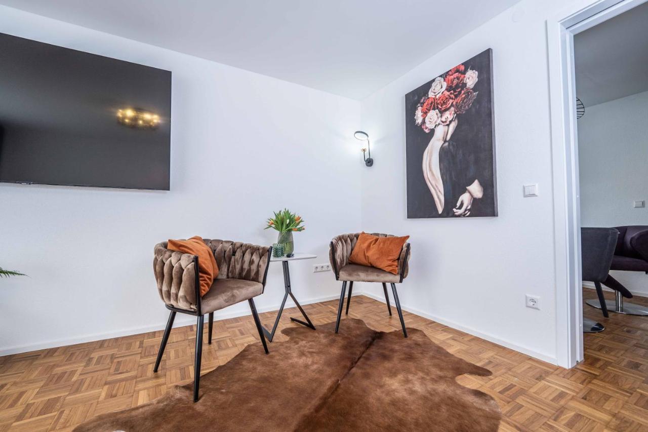 City Wohnung Fn L 5 Klimatisiert Mit Balkon Und Kueche Фрідріхсгафен Екстер'єр фото