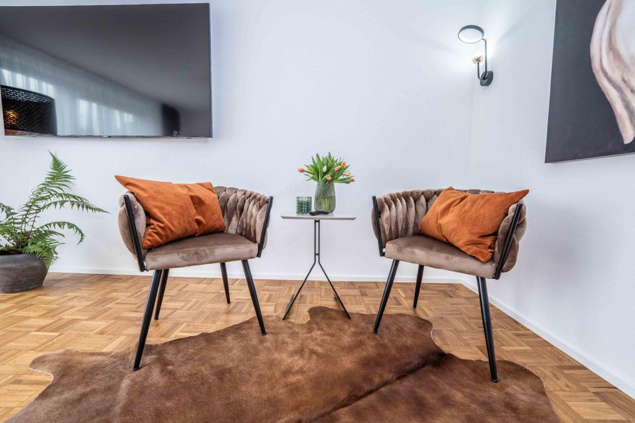 City Wohnung Fn L 5 Klimatisiert Mit Balkon Und Kueche Фрідріхсгафен Екстер'єр фото