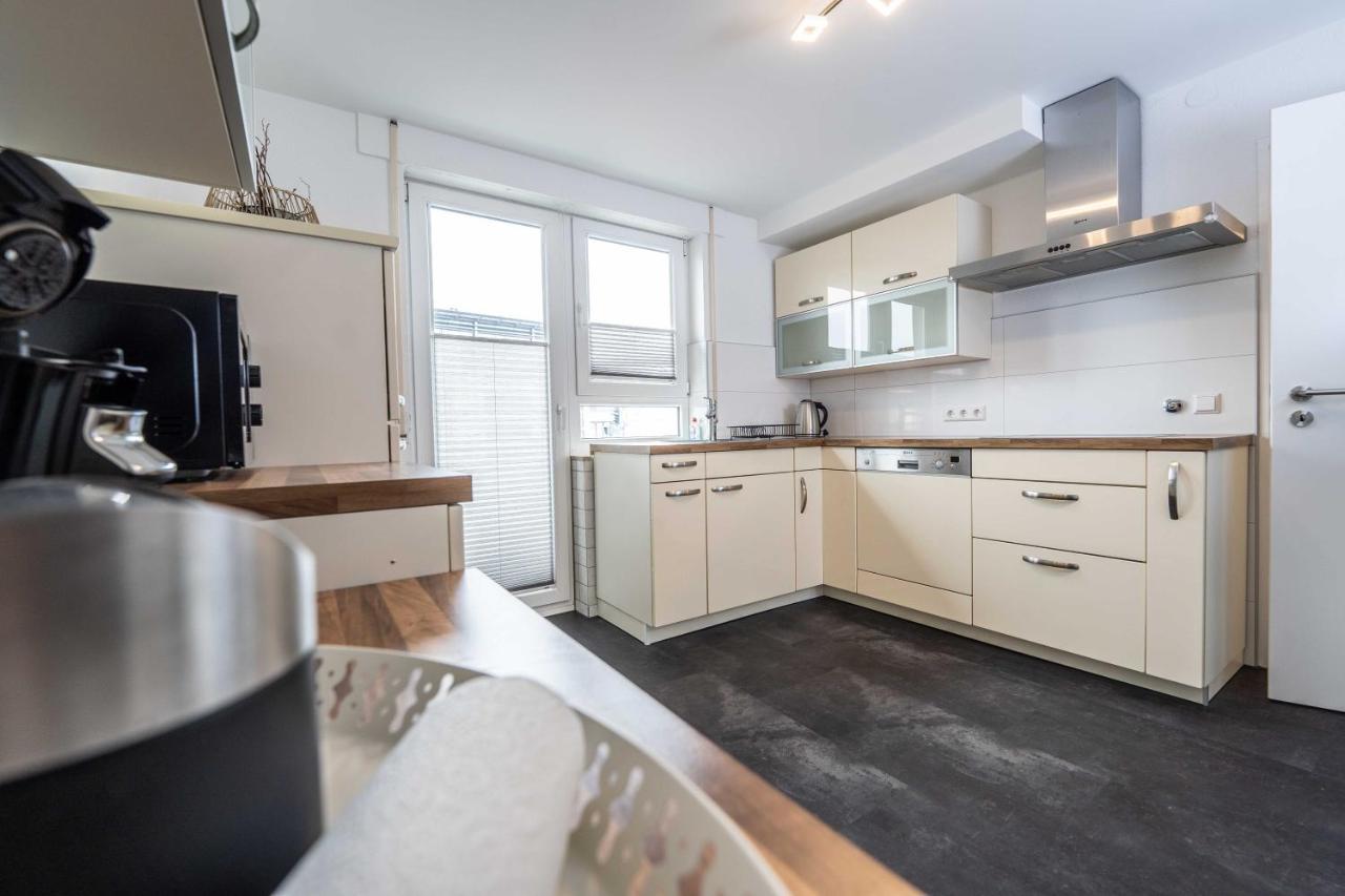 City Wohnung Fn L 5 Klimatisiert Mit Balkon Und Kueche Фрідріхсгафен Екстер'єр фото