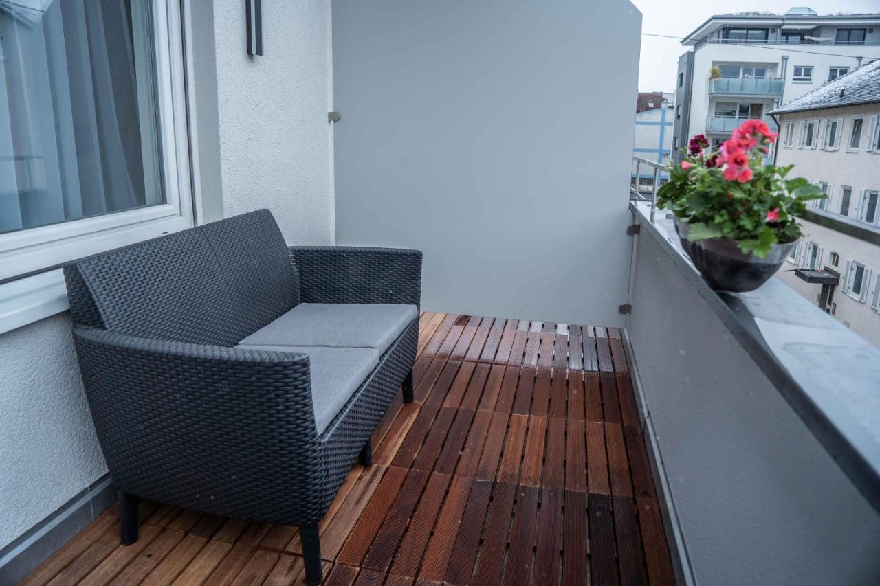 City Wohnung Fn L 5 Klimatisiert Mit Balkon Und Kueche Фрідріхсгафен Екстер'єр фото